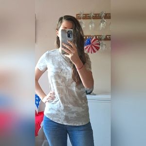 Beige camo short sleeved shirt sz S